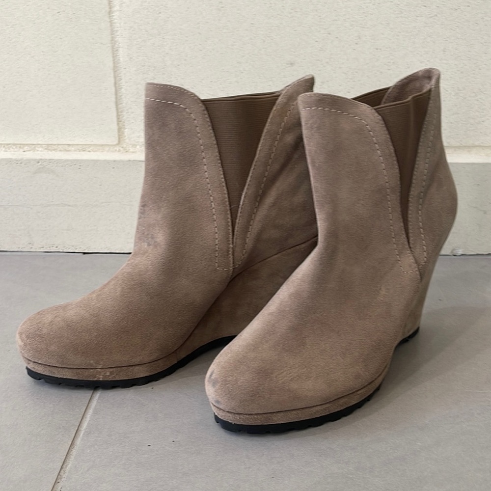 Beige Suede platform boot wedges